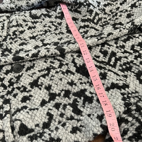 Banana Republic sweater jacket size M - Picture 8 of 8